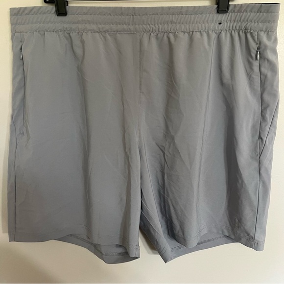 Men’s Spyder Athletic Wear Gray Shorts Drawstring Waist Size XL - Picture 1 of 13